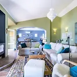فيلة Casa Azul